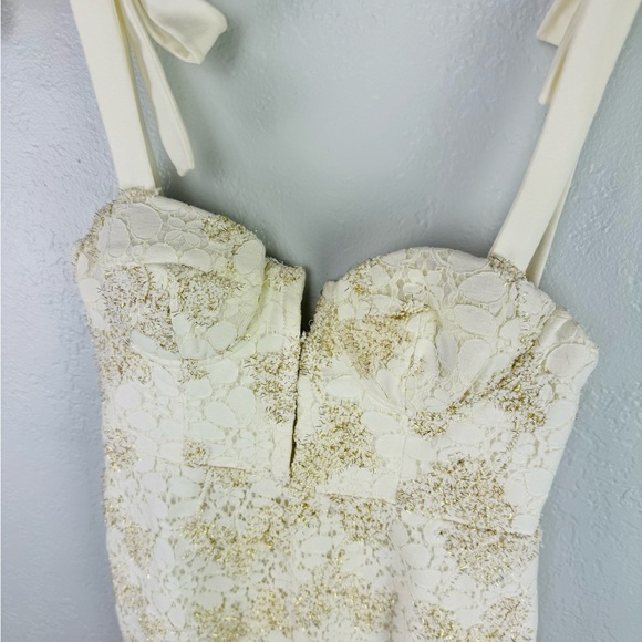 NBD Gold Metallic Lace Bustier Body Con Cream Off White Mini Dress - Picture 3 of 9